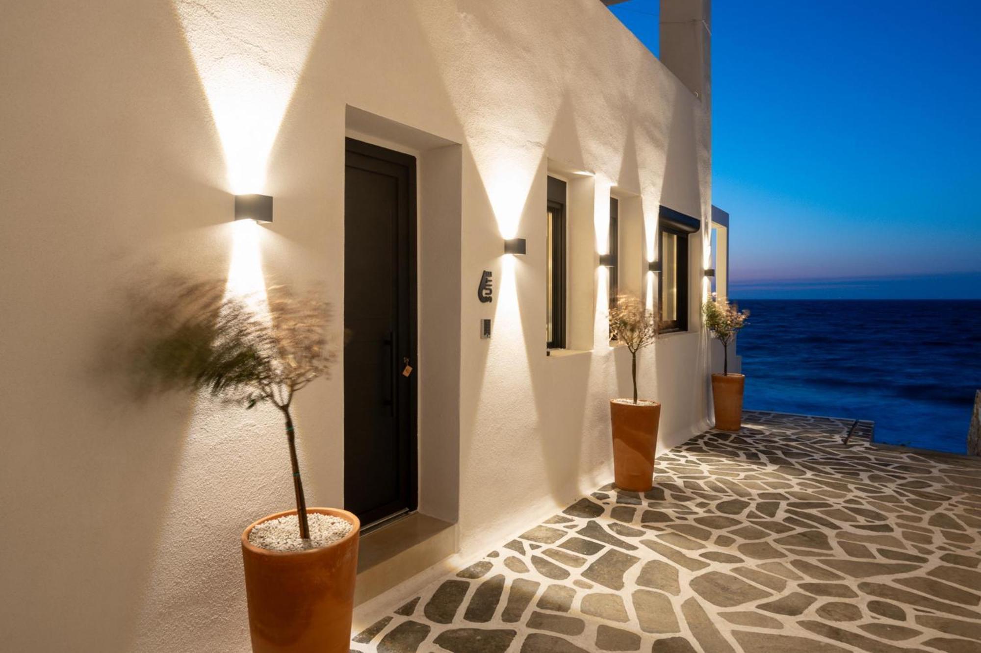 Naxos City Portara Seaside Luxury Suites المظهر الخارجي الصورة