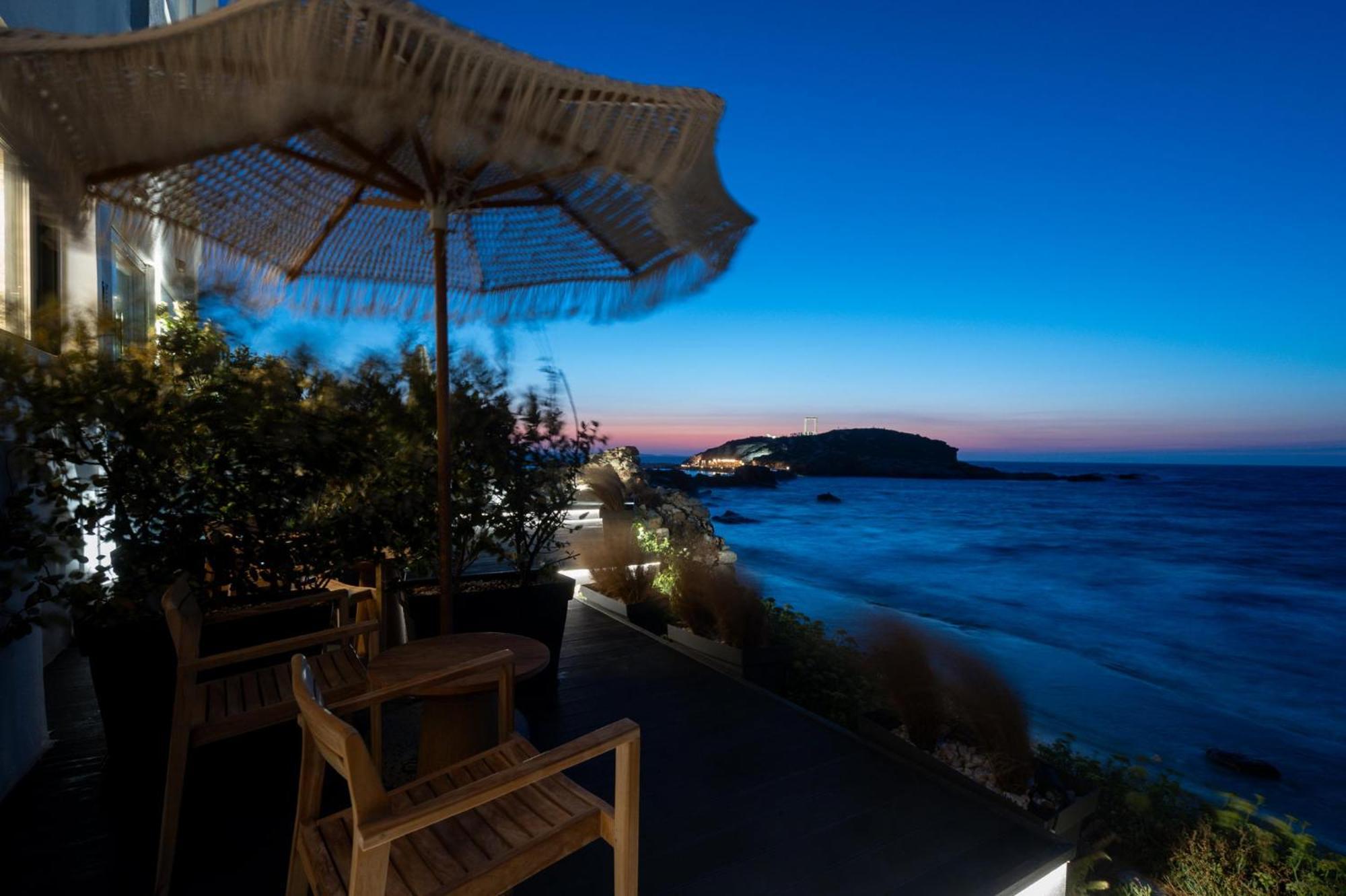 Naxos City Portara Seaside Luxury Suites المظهر الخارجي الصورة
