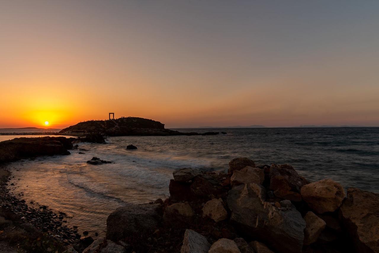 Naxos City Portara Seaside Luxury Suites المظهر الخارجي الصورة