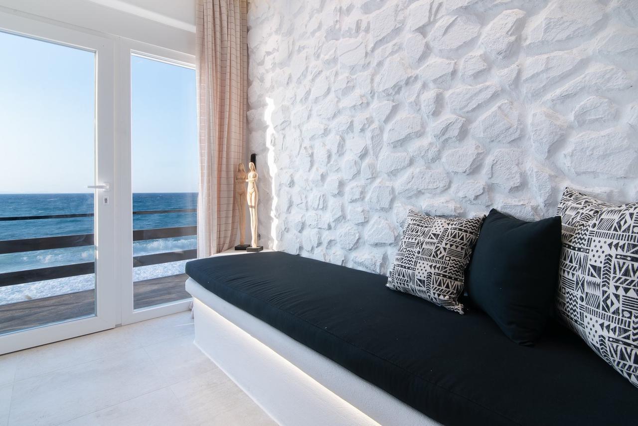 Naxos City Portara Seaside Luxury Suites المظهر الخارجي الصورة